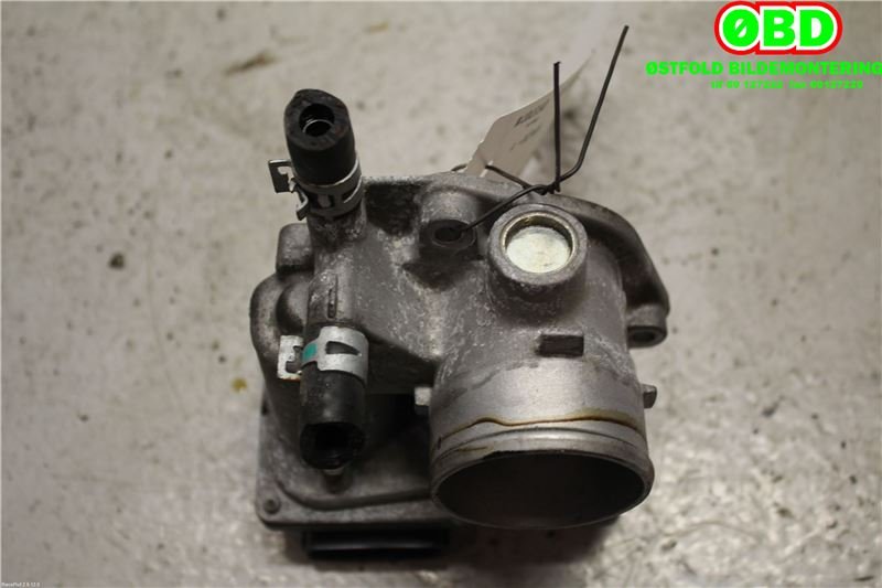 Spjeldhus til Toyota Yaris 2014-2020 (Type III, Fase 2)  (TOYOTA|2203047040|)