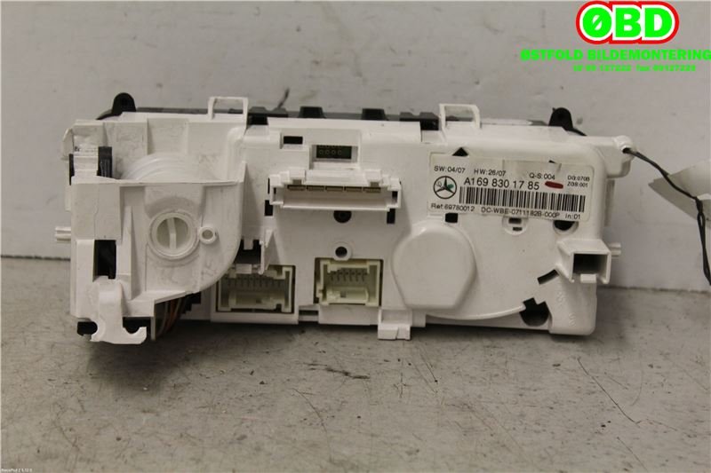Varmeapparat betjening til Mercedes A-Klasse 2005-2012 (W169) (W169) (MERCEDES|A 169 830 17 85|A 169 900 09 00|1698301785)