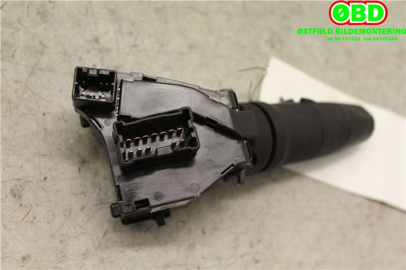Bryter blink til Nissan Primera 2002-2007 (P12) (P12) (NISSAN|25540AV600|)