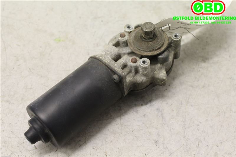 Viskermotor frontrute til Nissan Primera 2002-2007 (P12) (P12) (NISSAN|28810AU310|)