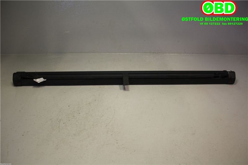 Bagasjerom hundegitter til Toyota Avensis, 2009-2015 (Type III, Fase 1)  (TOYOTA|)