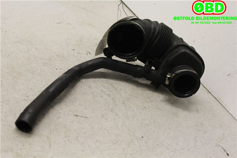 Turbo rør til Mercedes C-Klasse, 2011-2014 (Fase 2) (W204) (W204) (MERCEDES|A 651 090 04 37)