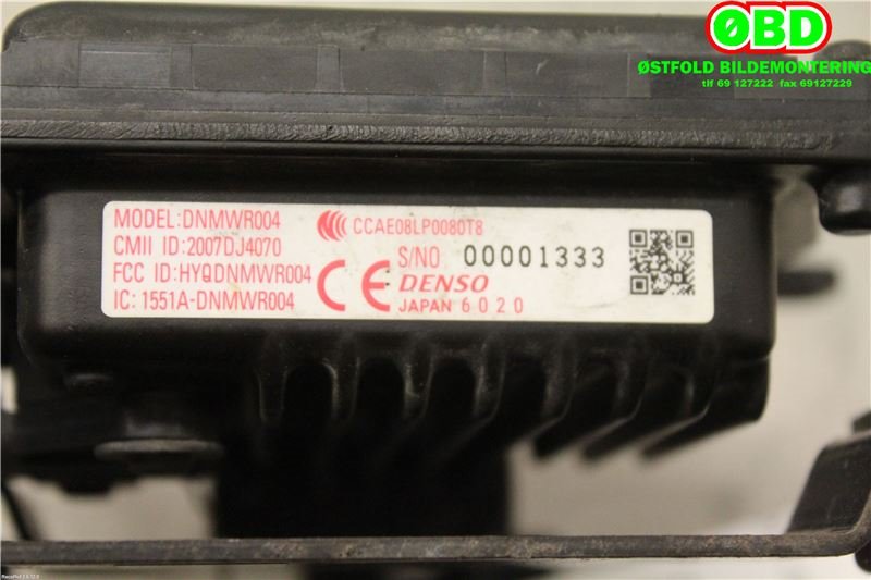 Sensor radar til Toyota Avensis 2009-2015 (Type III, Fase 1) (TOYOTA|8821020010|2007DJ4070|)