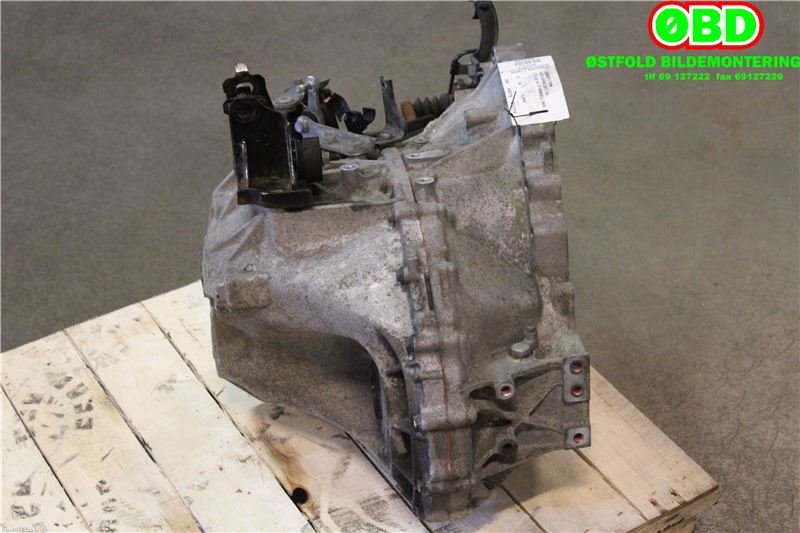 Girkasse manuell 6-trinn til Toyota Avensis 2003-2008 (Type II) (TOYOTA|303002D151|)