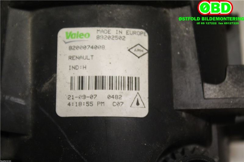Tåkelykt venstre foran til Renault Scenic 2003-2009 (Type II)  (RENAULT|8200074008|)