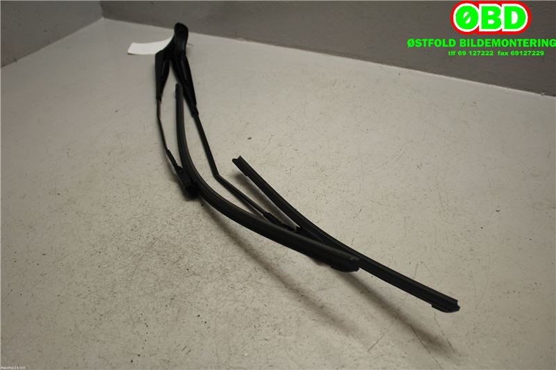 Viskerarmer frontrute til Peugeot 208 2012-2019 (Type I) (PEUGEOT|16 083 933 80|16 083 931 80|)