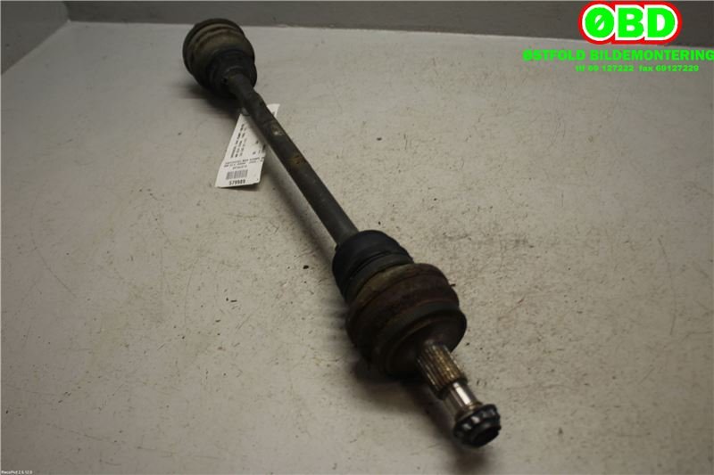 Drivaksel høyre bak til Mercedes GLK 2008-2015 (X204) (X204) (MERCEDES|A 212 350 21 10|A 212 350 82 11|)