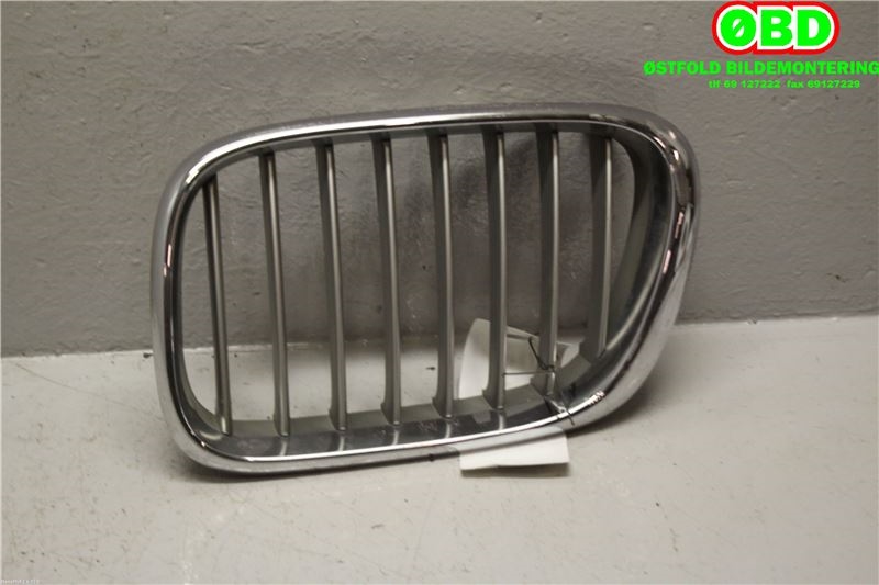 Grill venstre til BMW X5, 2000-2006 (E53) (E53) (BMW|51138250051)