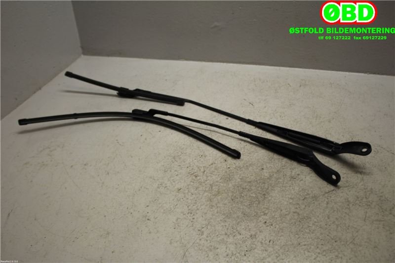Viskerarmer frontrute til Peugeot 208 2012-2019 (Type I)  (PEUGEOT|16 083 933 80|16 083 931 80|)