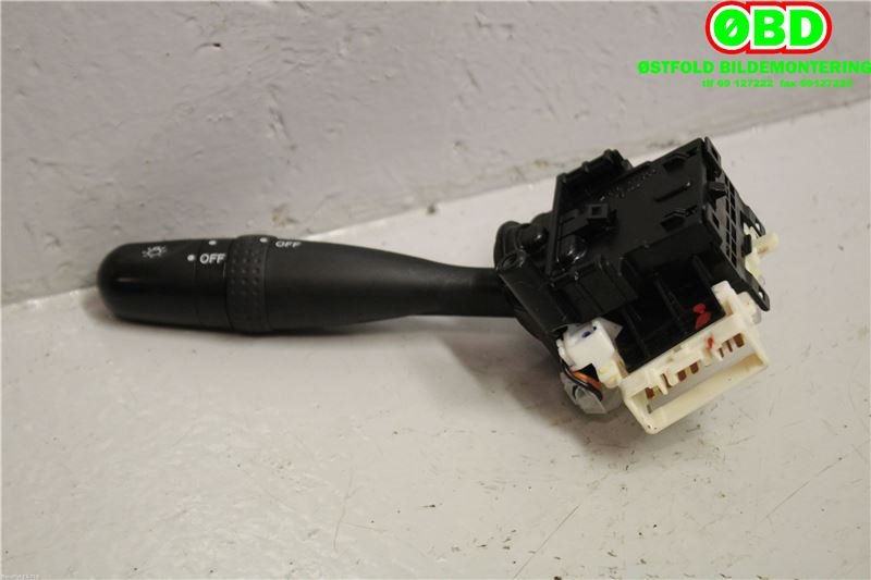 Bryter blink til Suzuki SX4 2006-2009 (Type I, Fase 1)  (SUZUKI|37210-62JA1|)