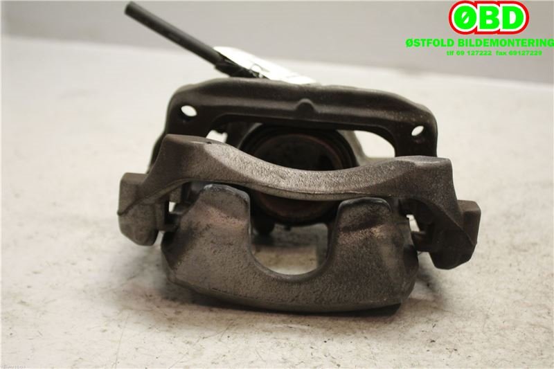 Bremsecaliper venstre foran til Mercedes A-Klasse 2012-2018 (W176) (W176) (MERCEDES|A 000 421 67 81|)