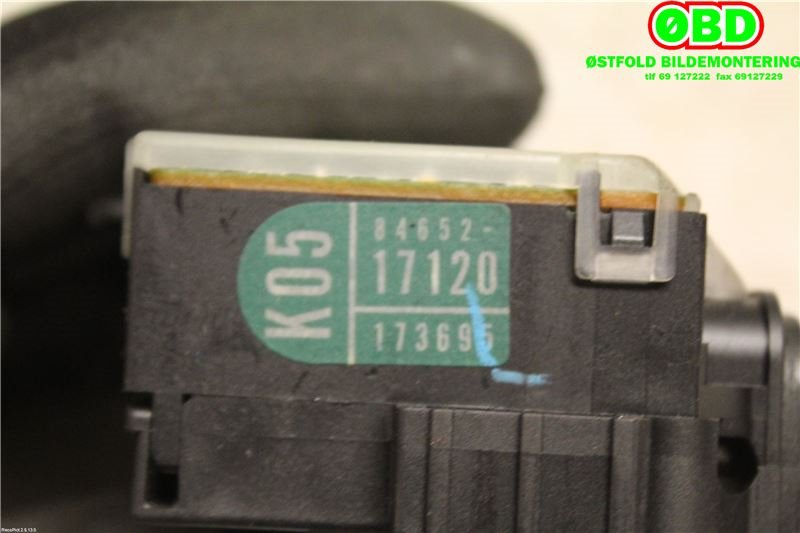 Bryter visker til Toyota MR2 2000-2005 (TOYOTA|8465217120|)
