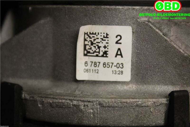 Motorfeste til BMW 3-Serie 2012-2018 (F30/F31/F34) (F30/F31/F34) (BMW|22 11 6 787 657|)