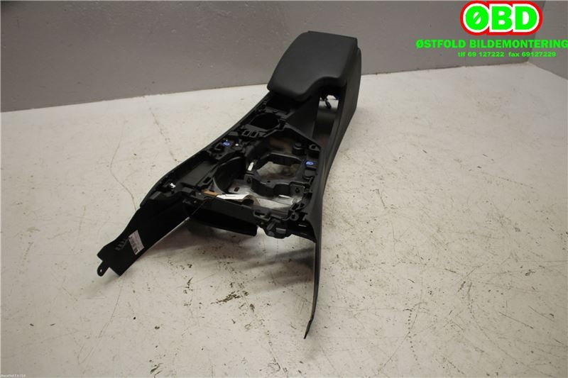 Sete armlene lokk til BMW 3-Serie 2012-2018 (F30/F31/F34) (F30/F31/F34) (BMW|51 16 9 235 437|51 16 9 360 522|)
