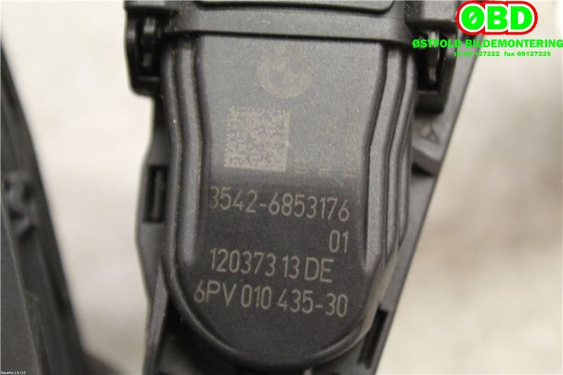 Pedal gass til BMW 3-Serie 2012-2018 (F30/F31/F34) (F30/F31/F34) (BMW|35 40 6 889 819|)