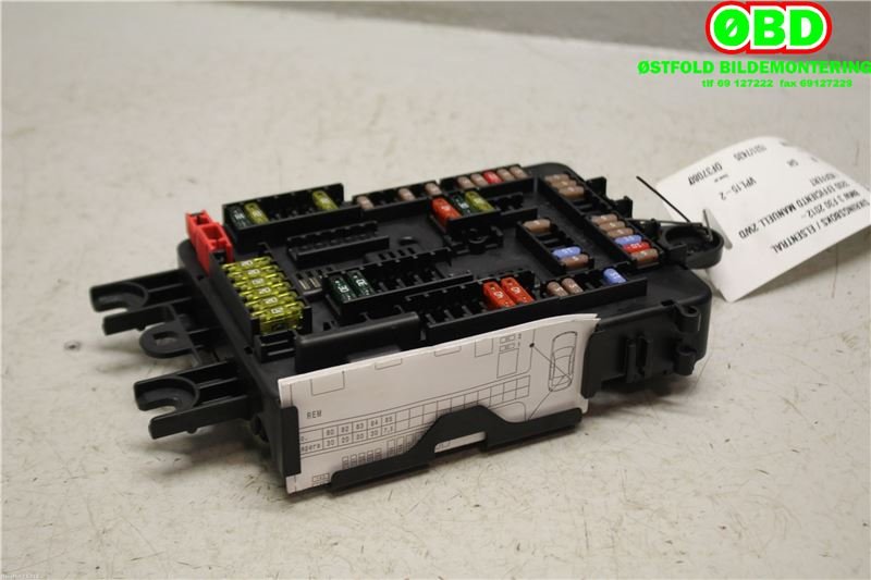 Sikringsboks til BMW 3-Serie 2012-2018 (F30/F31/F34) (F30/F31/F34) (BMW|61 14 9 259 466||61149261111)