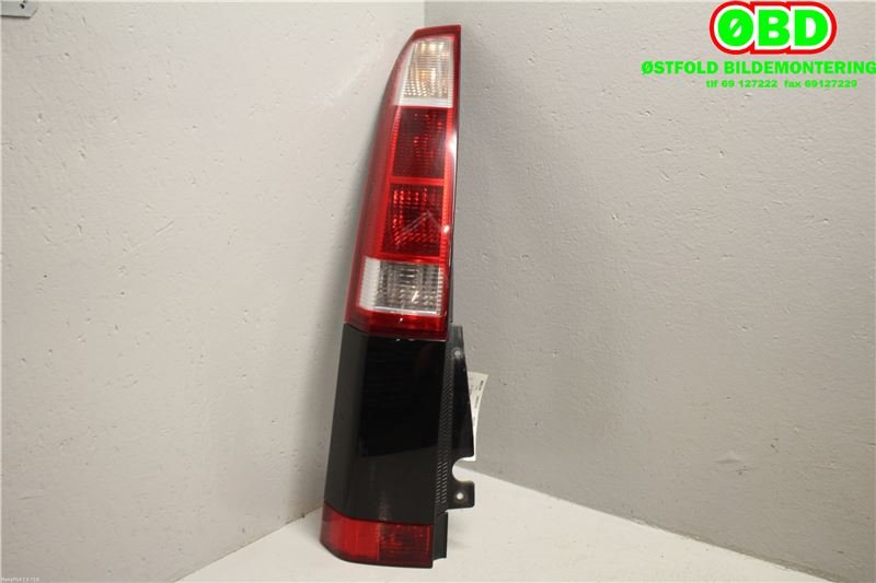 Baklykt venstre til Opel Meriva A, 2003-2010  (OPEL|93184712)