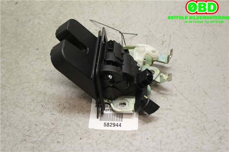 Baklukelås til Audi Q5 2008-2012 (Type I, Fase 1)  (AUDI|8R0 827 505|8R0 827 505 A|8R0827505)