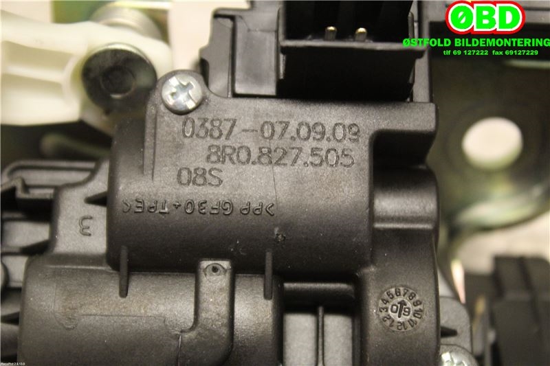Baklukelås til Audi Q5 2008-2012 (Type I, Fase 1)  (AUDI|8R0 827 505|8R0 827 505 A|8R0827505)