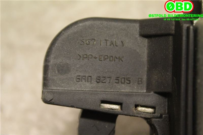 Baklukelås til VW Polo 2009-2014 (Type V, Fase 1)  (VOLKSWAGEN|6R0 827 505 B||6R0827505B)