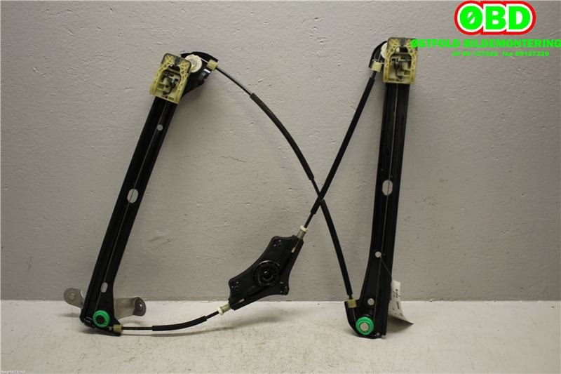 Ruteheis til VW Golf VII 2012-2017 (Fase 1)  (VOLKSWAGEN|5G4 837 461 H||5G4837461F)