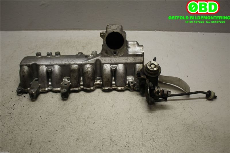 Manifold innsug til Toyota Dyna 100 1975-->> (TOYOTA|1710130060|)