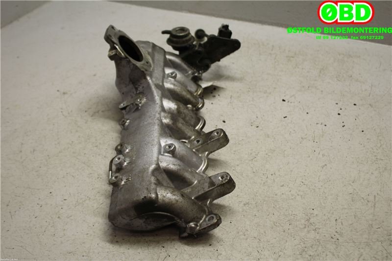Manifold innsug til Toyota Dyna 100 1975-->> (TOYOTA|1710130060|)