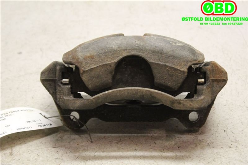 Bremsecaliper venstre foran til VW Golf VII 2012-2017 (Fase 1)  (VOLKSWAGEN|8V0 615 123|)