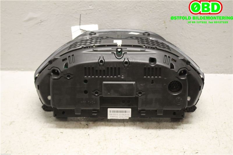 Instrumentpanel til BMW 3-Serie 2012-2018 (F30/F31/F34) (F30/F31/F34) (BMW|62 10 8 718 270|)
