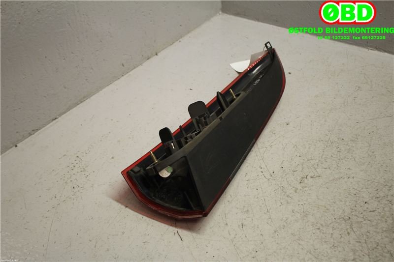 Baklykt høyre til Volvo V70 2000-2004 (Type II, Fase 1)  (VOLVO V 70|9483689|)