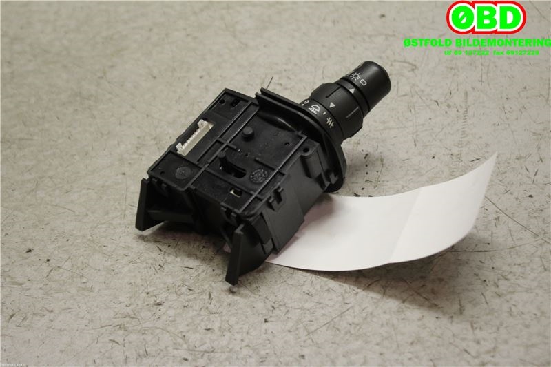 Bryter blink til Renault Scenic 2003-2009 (Type II)  (RENAULT|7701060397|)