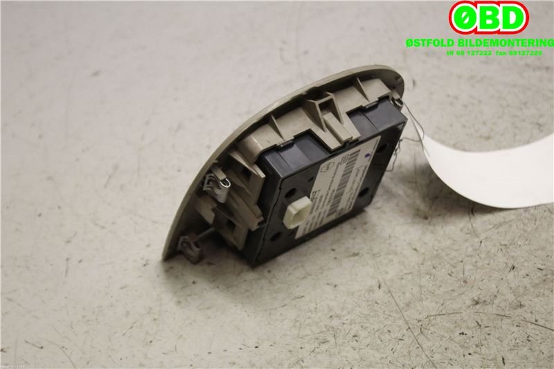 Bryter diverse til Renault Scenic 2003-2009 (Type II)  (RENAULT|253B00001R|253B08810R)