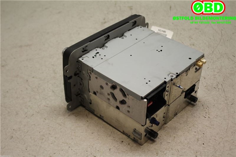 Bilstereo navigasjon til VW Golf V, Combi 2003-2008  (VOLKSWAGEN|1K0 035 198 C||1K0035198C)