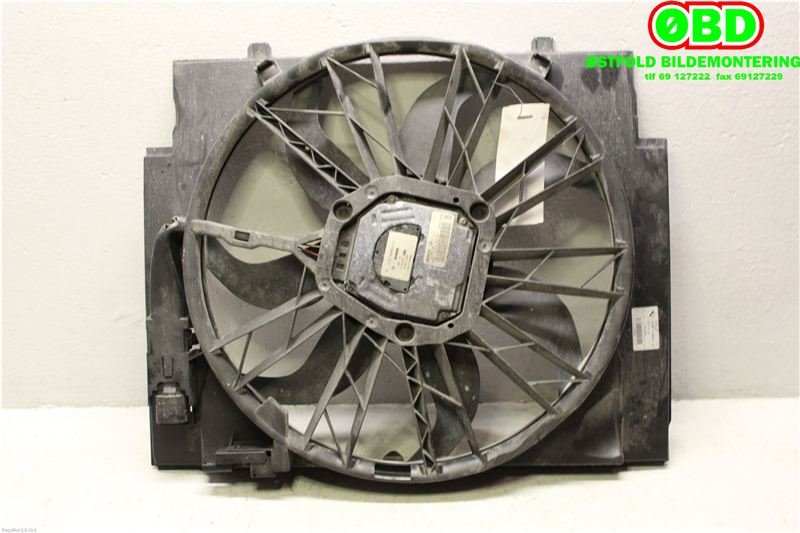 Kjølevifte til BMW 5-Serie 2003-2010 (E60/E61) (E60/E61) (BMW|17 42 7 801 657|)