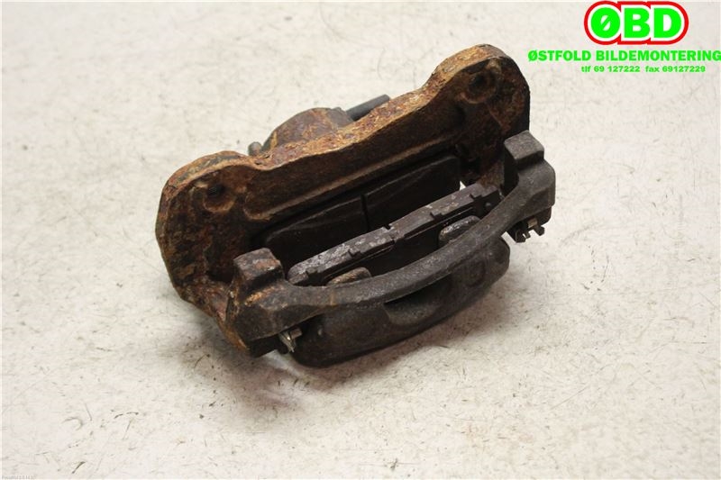 Bremsecaliper venstre foran til Mitsubishi L200, 2006-2015 (Type IV)  (MITSUBISHI|4605A201)