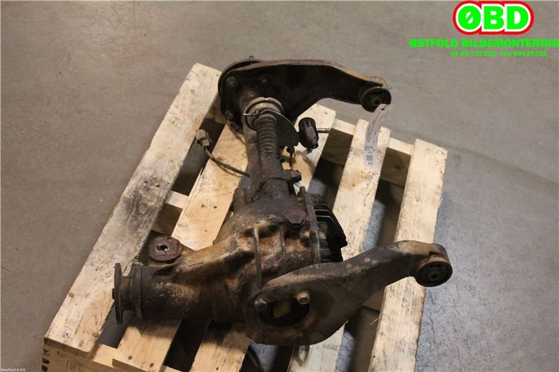 Kardang til Mitsubishi L200 2006-2015 (Type IV)  (MITSUBISHI|3541A017|)