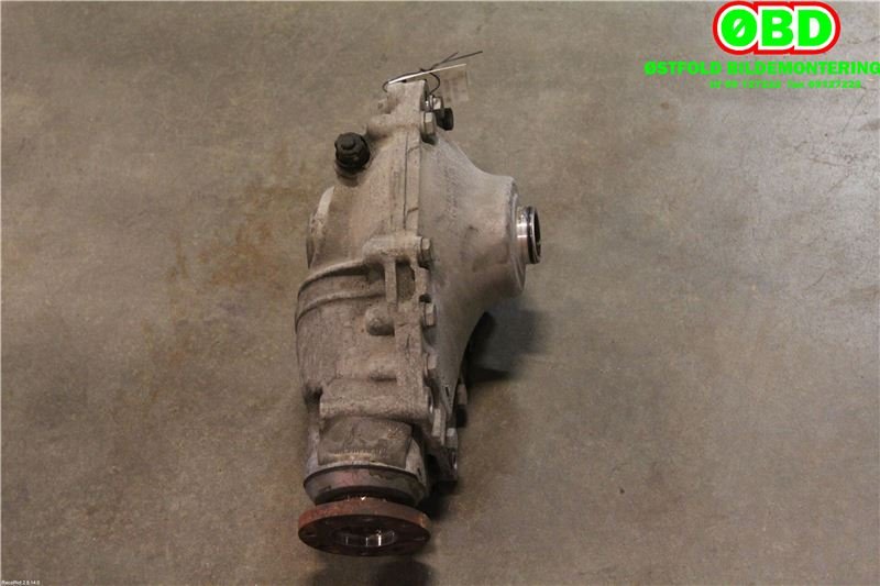 Kardang til BMW 3-Serie 2012-2018 (F30/F31/F34) (F30/F31/F34) (BMW|31 50 7 584 520|)