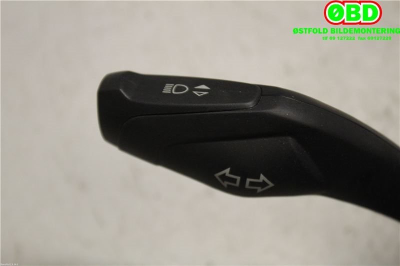 Bryter blink til Ford Focus 2011-2014 (Type III, Fase 1) (FORD|1883869||AV6T13335AC)