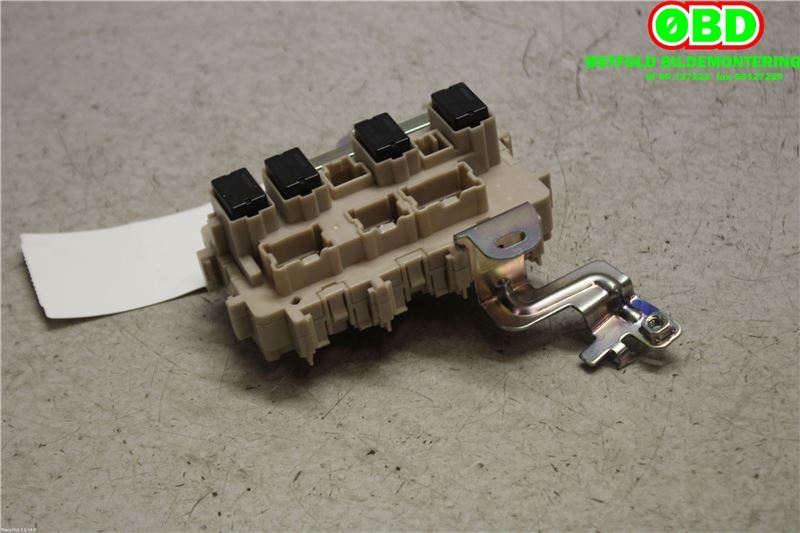 Sikringsboks til Nissan Qashqai 2014-2021 (Type II)  (NISSAN|)