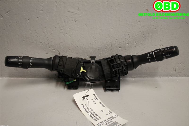 Bryter combi til Toyota Avensis, 2009-2015 (Type III, Fase 1)  (TOYOTA|8465205190)