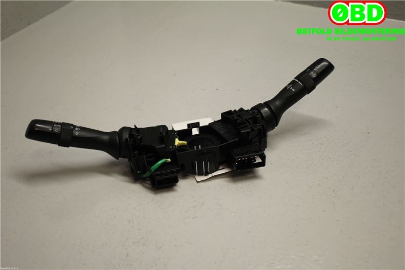Bryter combi til Toyota Avensis 2009-2015 (Type III, Fase 1)  (TOYOTA|8465205190|8414005190|)