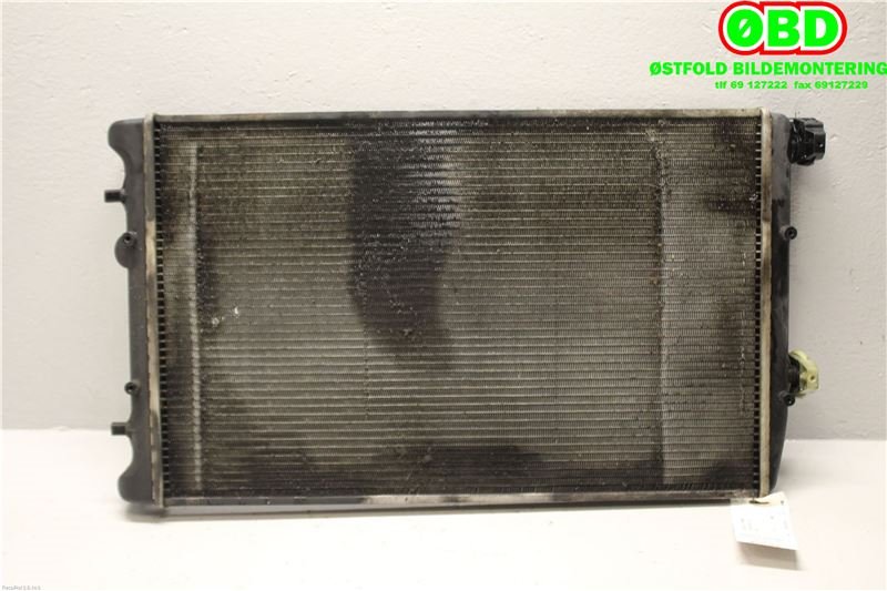 Radiator (automat gir) til VW Polo 2002-2005 (Type IV, Fase 1) (VOLKSWAGEN|6Q0 121 253 R||6Q0121253R)