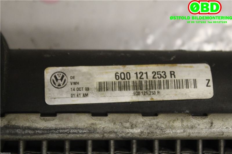 Radiator (automat gir) til VW Polo 2002-2005 (Type IV, Fase 1) (VOLKSWAGEN|6Q0 121 253 R||6Q0121253R)