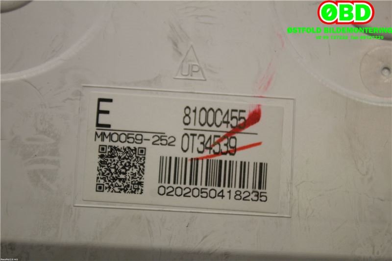 Instrumentpanel til Mitsubishi Outlander 2015-->> (Type III, Fase 2)  (MITSUBISHI|8100C455|)