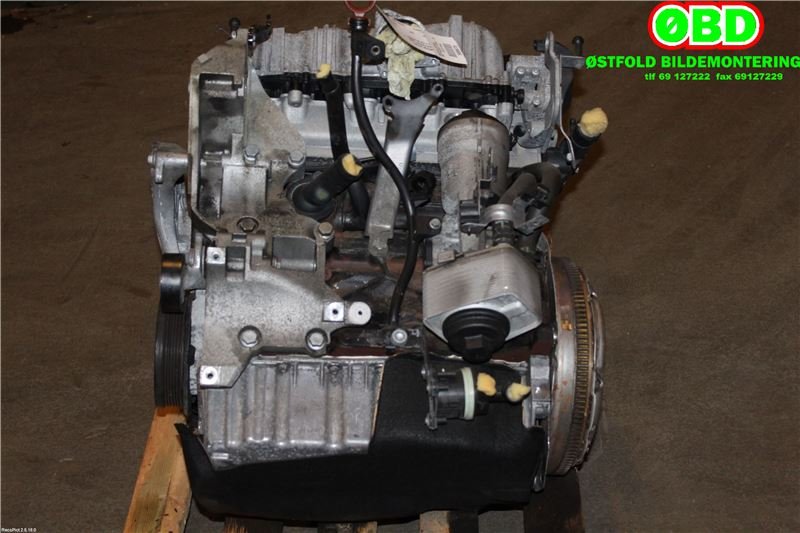 Motor diesel til VW Passat 2005-2010 (B6) (B6) (VOLKSWAGEN|03L 100 033 S|CBDC|)