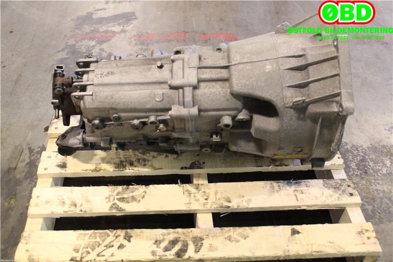 Girkasse manuell 6-trinn til BMW 1-Serie 2004-2011 (E81/E82/E87/E88) (E81/E82/E87/E88) (BMW|23 00 7 565 194|)