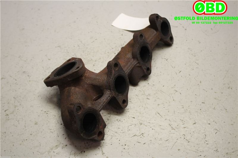 Manifold eksos til Toyota Dyna 150 1975-->>