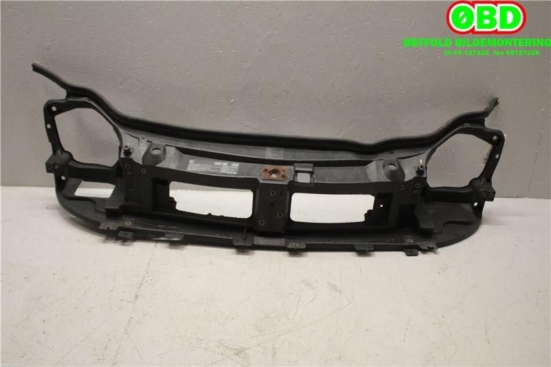 Frontplate til Nissan Primastar, 2001-2006  (NISSAN|6250000QAC)