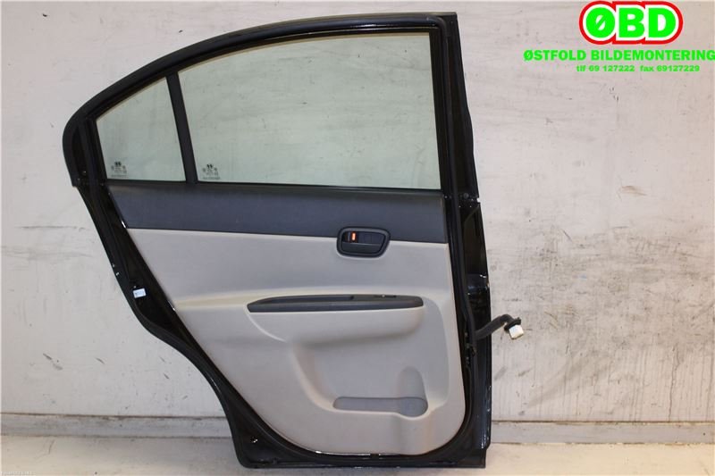 Dør venstre bak til Hyundai Accent 2006-2009 (Type III) (HYUNDAI|770030N000|770031E010|)