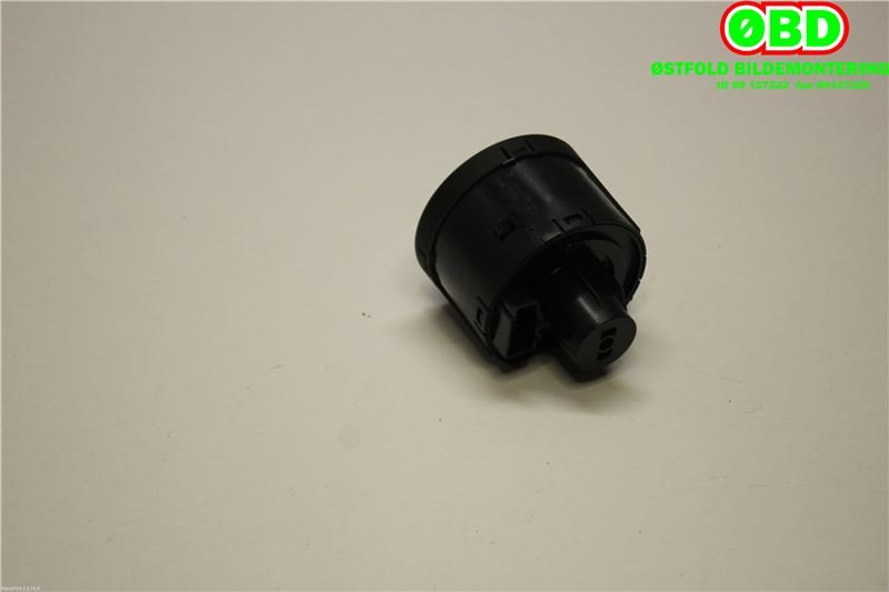 Bryter lys til VW Polo 2014-2017 (Type V, Fase 2)  (VOLKSWAGEN|5G0 941 431 AJ|)